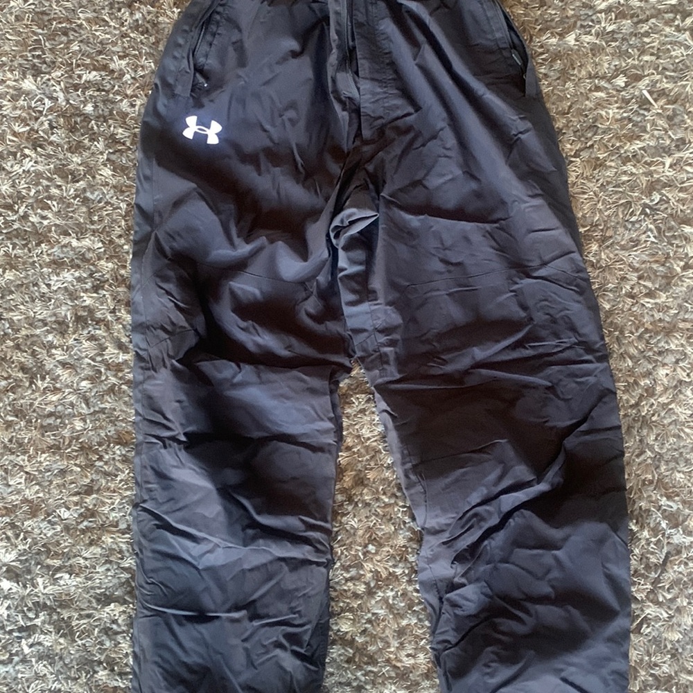 UA golf rain pants size L